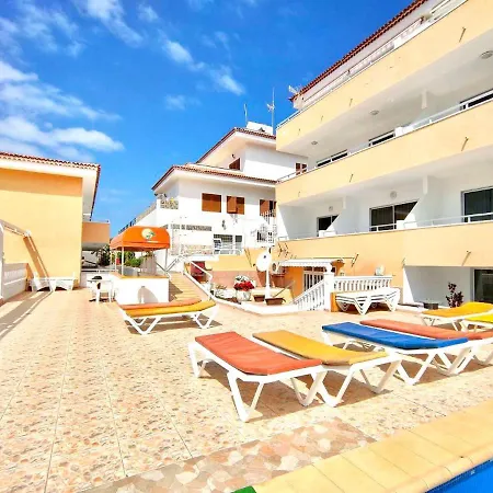 Apartamento Solo Adultos, Bien Comunicado, Freewifi, Piscina En Tenerife Sur Cerca De Playa De Las Americas أذيخي
