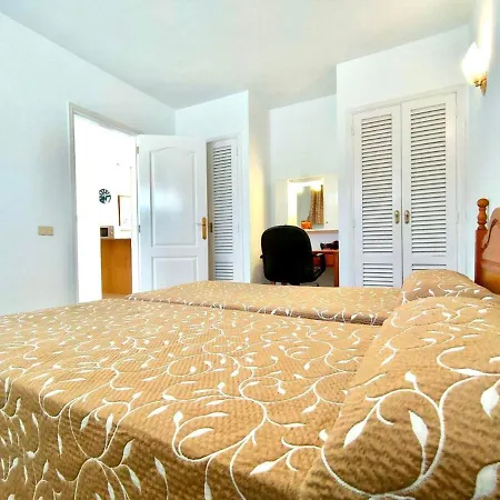 Lägenhet Apartamento Solo Adultos, Bien Comunicado, Freewifi, Piscina En Tenerife Sur Cerca De Playa De Las Americas Costa Adeje (Tenerife)