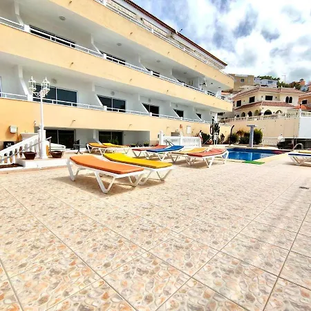 Apartamento Solo Adultos, Bien Comunicado, Freewifi, Piscina En Tenerife Sur Cerca De Playa De Las Americas Lägenhet